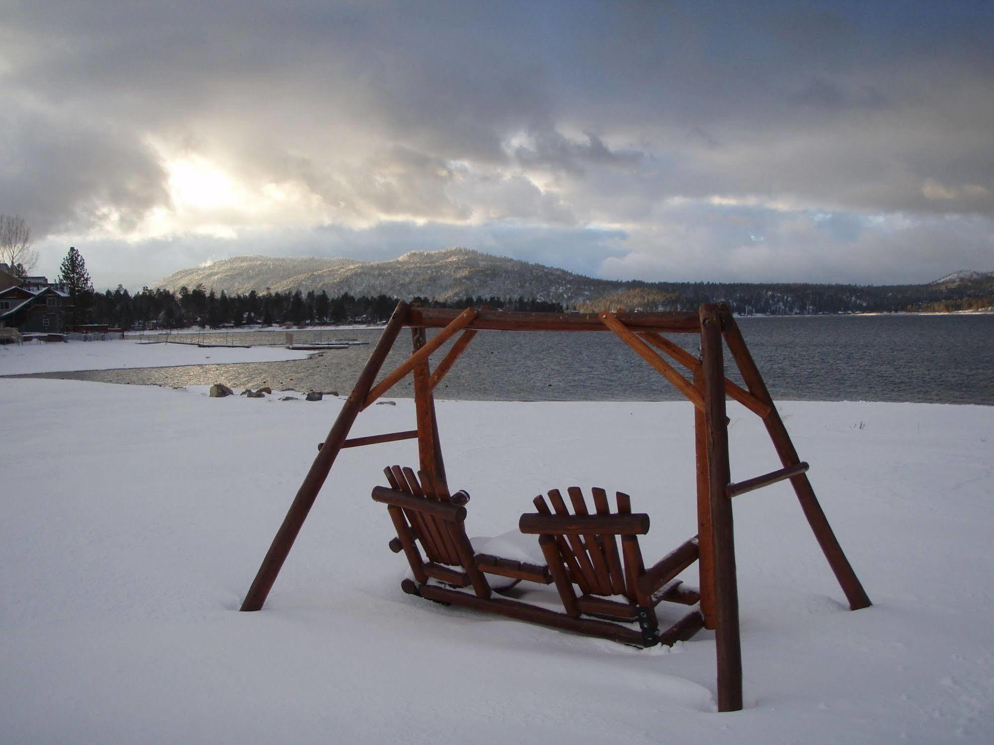 Hotel Marina Riviera Big Bear Lake Exterior photo